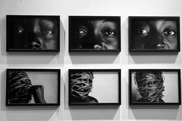 Exposition “Cordée de femmes, Ngayi” de l'artiste Anastasie Langu Lawinner